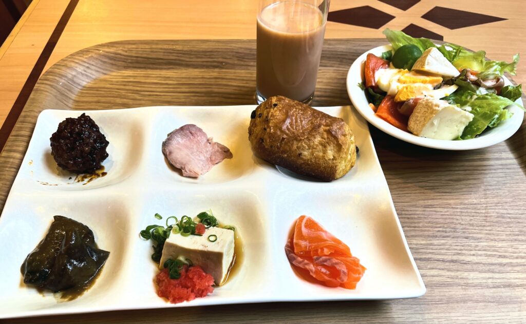 ホテル朝食画像